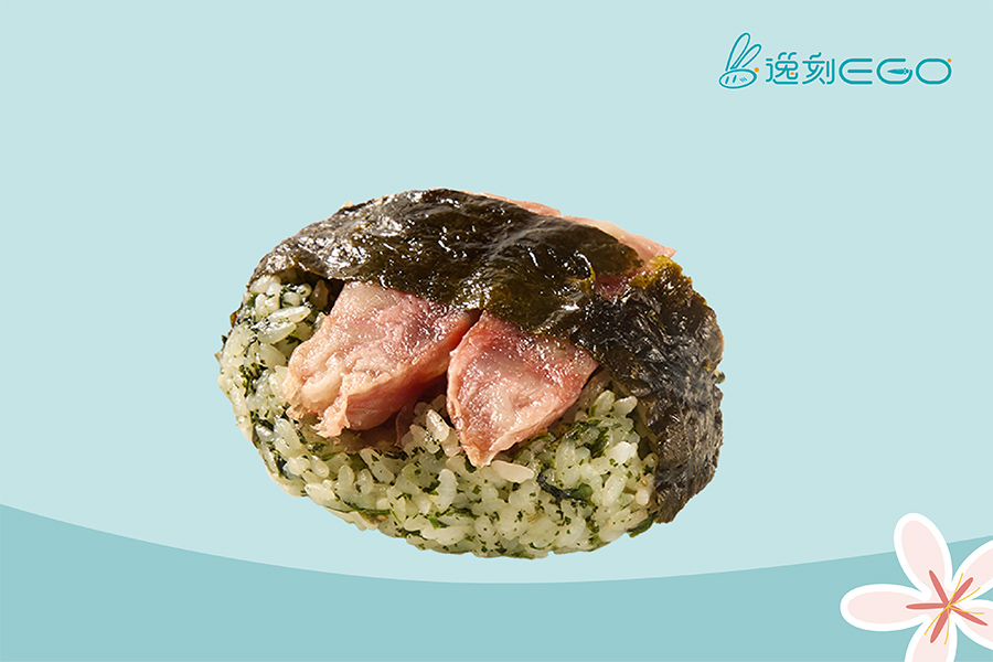 广式腊肠荠菜圆形饭团