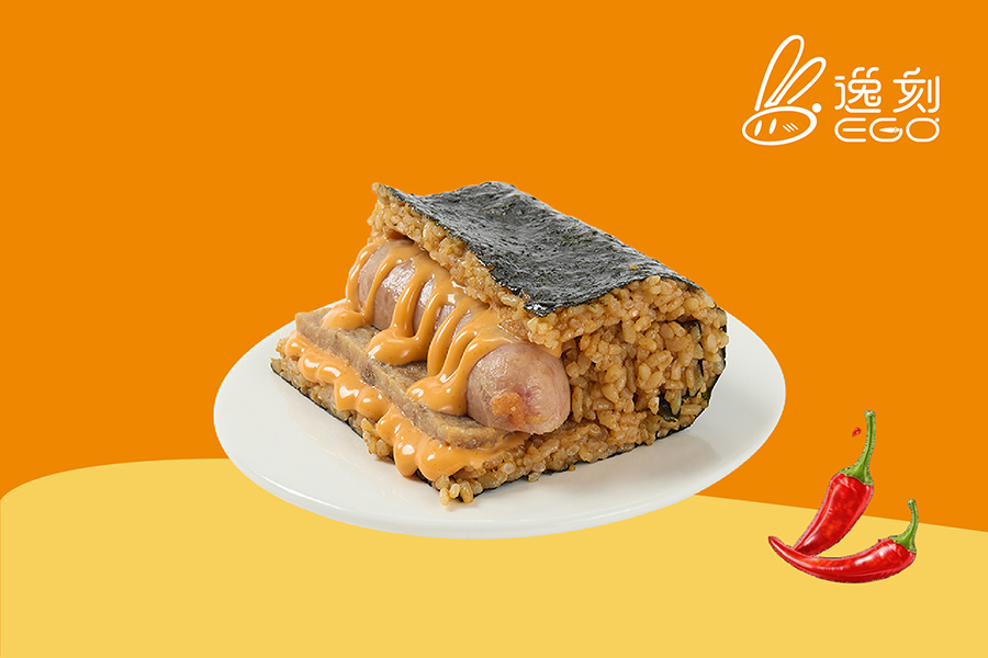 逸匠麻辣火锅风味烤肠牛肉饼大口饭团